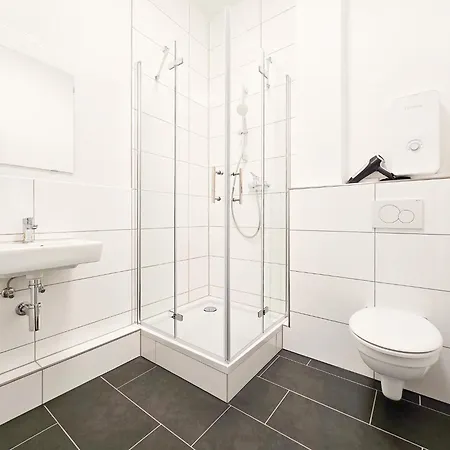 Apartamento Tolstov - 3 - 30 Min Messe Dus *