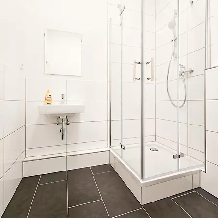 Tolstov - 3 - 30 Min Messe Dus * Duisburg